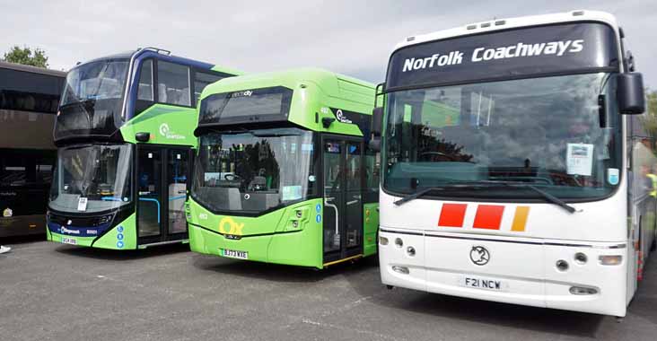 Stagecoach Oxford Alexander Dennis Enviro400EV 80001, Oxford Wright Electroliner Kite GB 492 & Norfolk Plaxton F21NCW